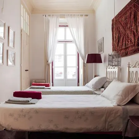 My Fair - Historical Santos 5 Bedroom Lisbon